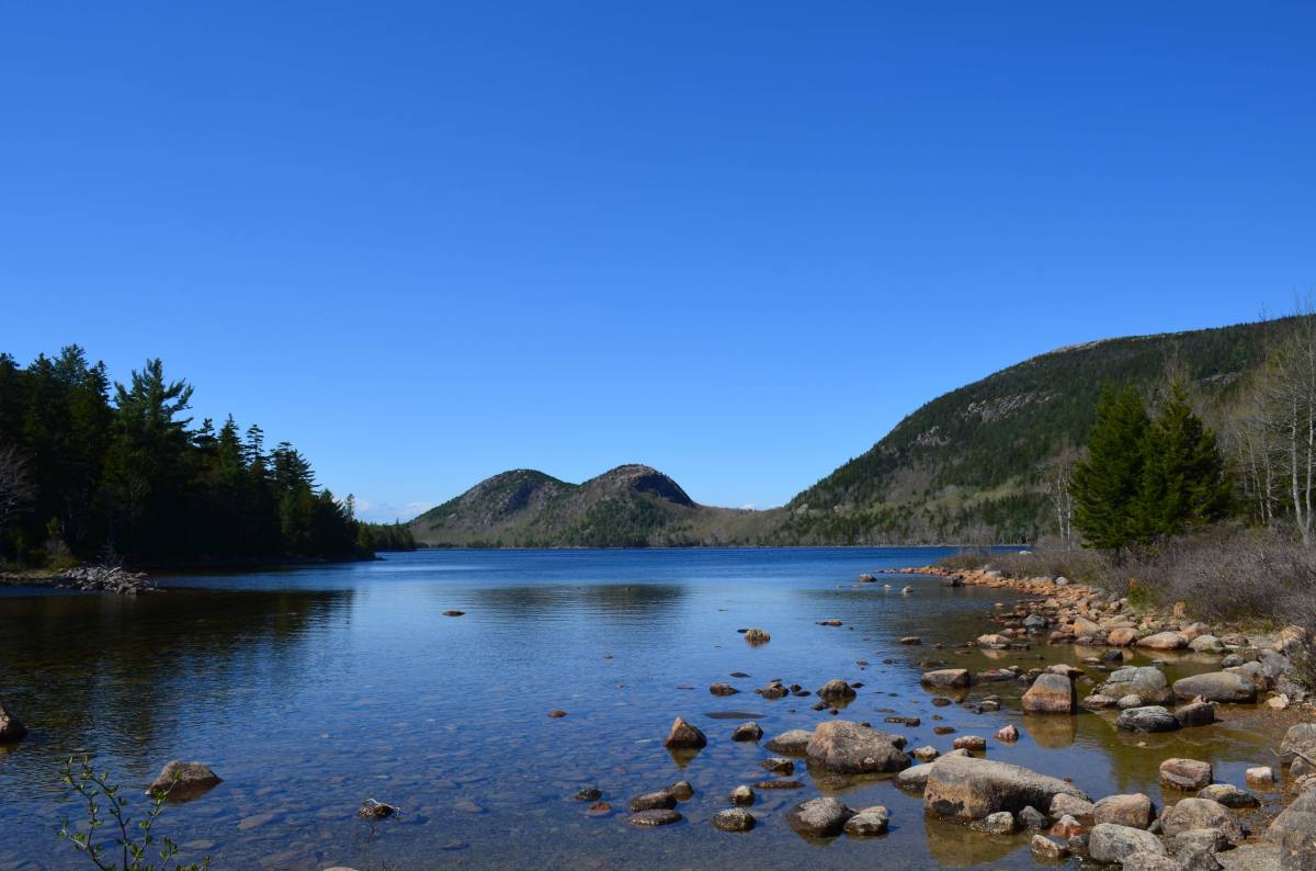 0261 Lake in Acadia National Park
